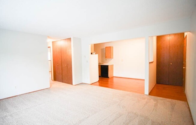 Close in NE-2 Bedroom with Parking Ready Now!