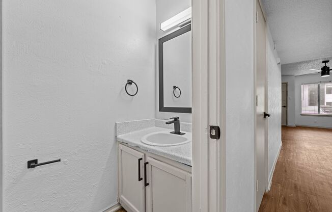 2 beds, 1.5 baths, 1,053 sqft, $1,475, Unit A-05