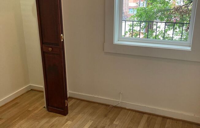 2 beds, 2 baths, 1,000 sqft, $1,799, Unit 22-1