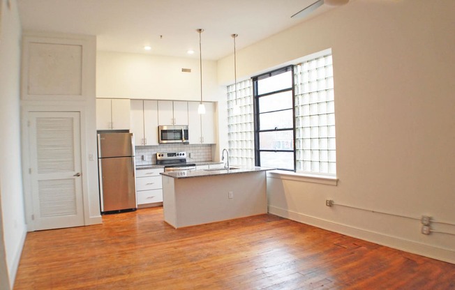 326 EAST