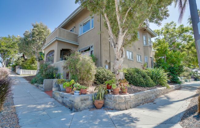 Golden View Apartments