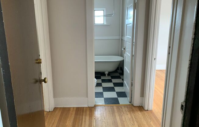 Melcliff Apartments