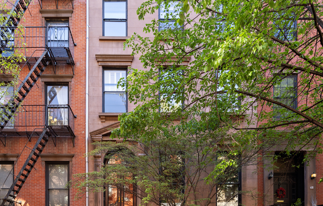 266 HENRY ST