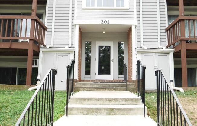 Roomy Two Bedroom Condo- Glen Burnie, MD