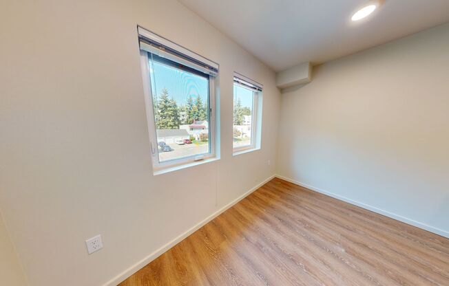 Studio, 1 bath, 179 sqft, $1,299, Unit 307