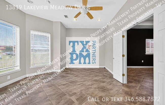 13819 LAKEVIEW MDW DR