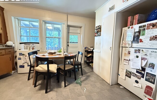195 MT AUBURN ST