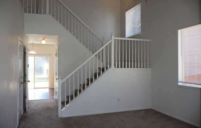 Beautiful 3 Bedroom Home in North Fort Collins