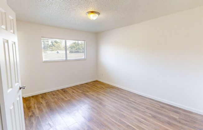 1 bed, 1 bath, 543 sqft, $1,250, Unit Apartment 10