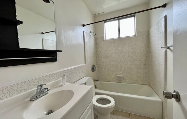 Studio, 1 bath, $1,795, Unit 1640 Unit 02 ACTIVE