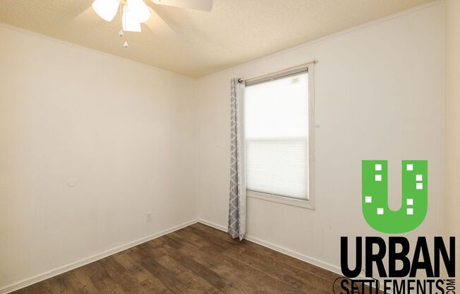 2 beds, 1 bath, $1,295