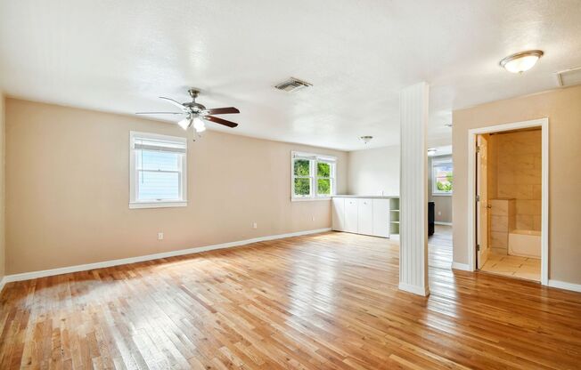 Historic Ybor City Bungalow!
