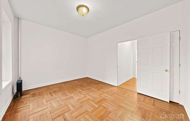 49 E 17 ST
