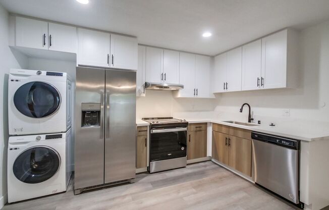 1 bed, 1 bath, 576 sqft, $2,495, Unit 6