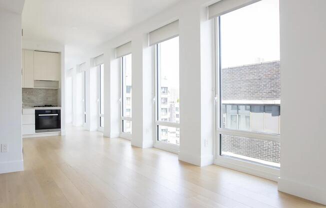 1 bed, 1 bath, 828 sqft, $8,800, Unit 22C