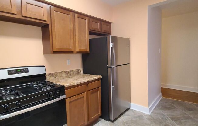 715 Wisteria Associates LLC