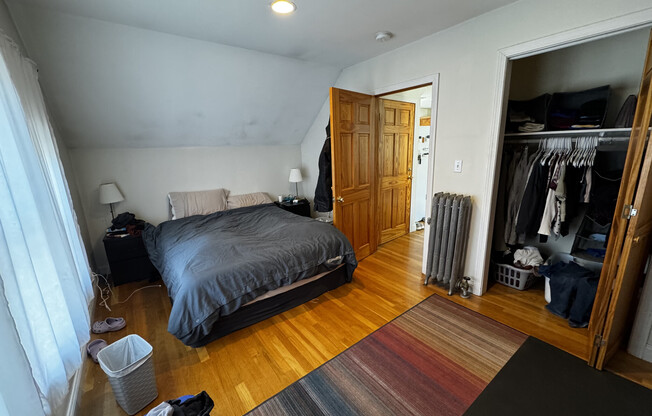 24 26 BURNHAM ST