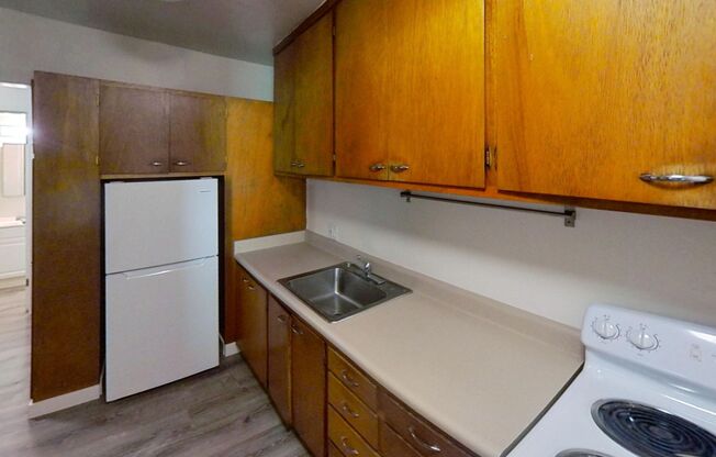 1 bed, 1 bath, 454 sqft, $2,495, Unit 33