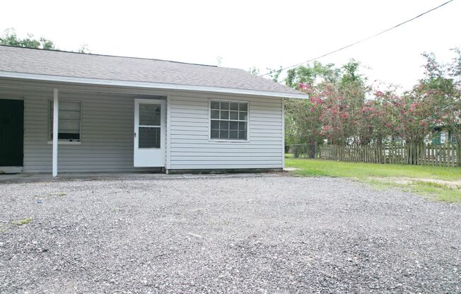 619 Knowles Rd, Brandon, FL 33511