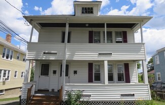 24 COLONIAL AVE