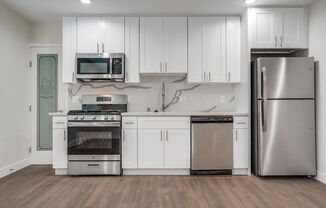 437 &amp; 441 W. Queen St