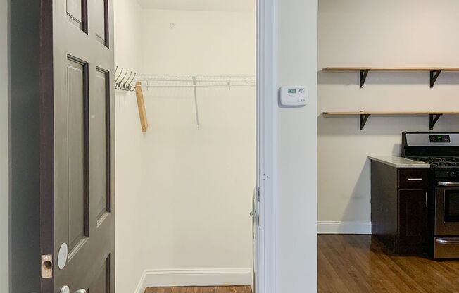 Studio, 1 bath, 460 sqft, $1,595, Unit 857-3S