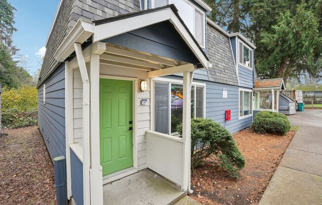 3 beds, 1.5 baths, 1,246 sqft, $1,999, Unit 2619