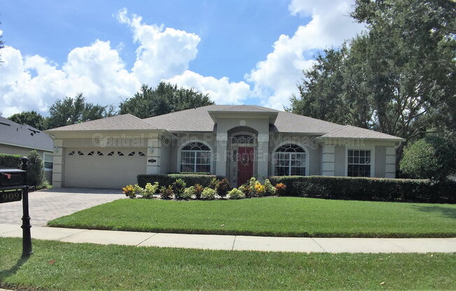 909 ARBORMOOR PL