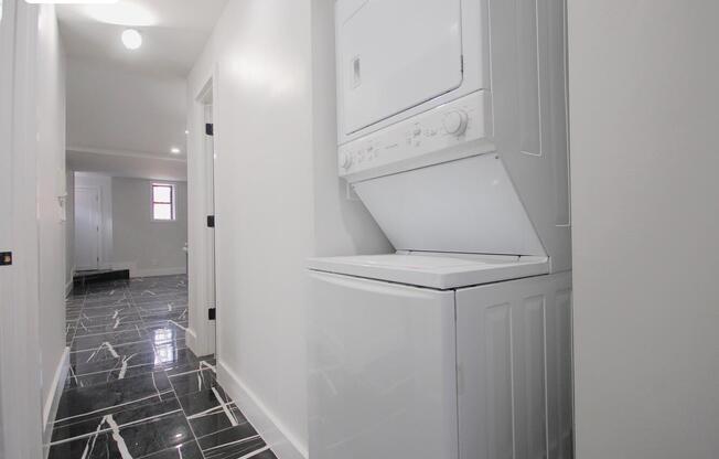 49 E 56 ST