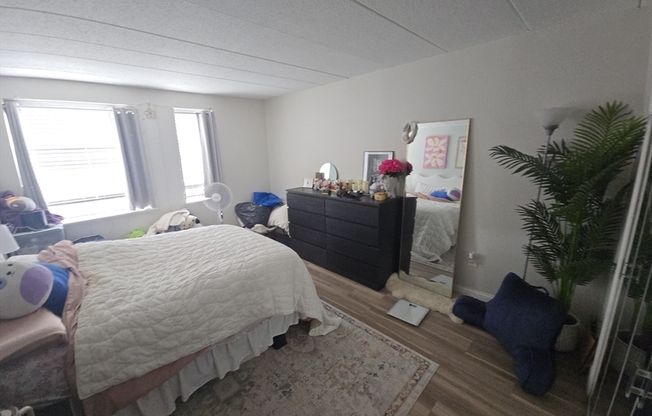 1 bed, 1 bath, 700 sqft, $3,100, Unit 610