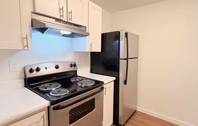 1 bed, 1 bath, 700 sqft, $1,725, Unit 128