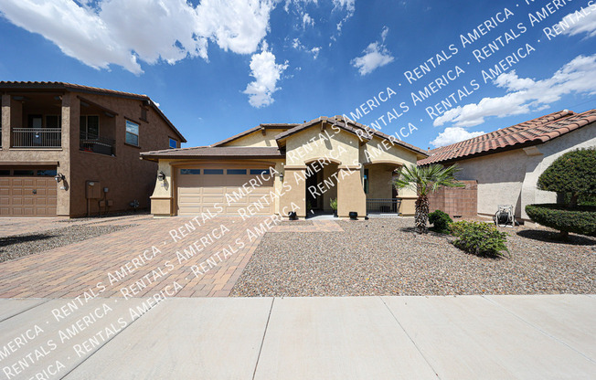 276 E COCONINO DR