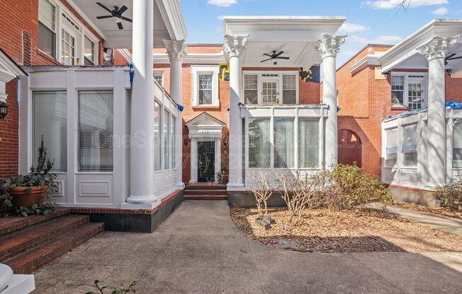 872 BRIARCLIFF RD NE