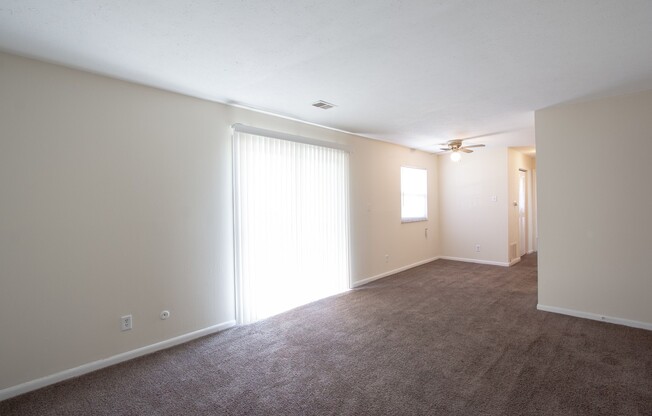 1 bed, 1 bath, 600 sqft, $1,000, Unit 8613D