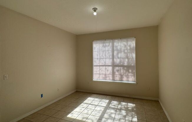 2 beds, 2 baths, $1,700