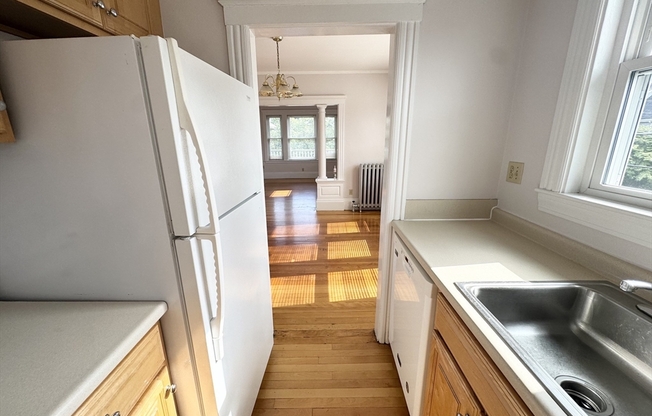 26 EMERALD ST