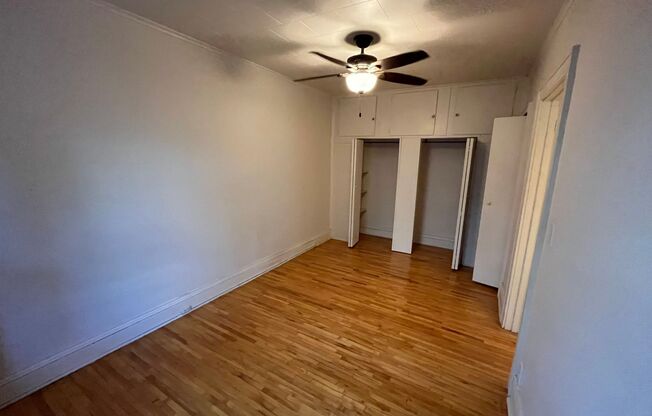 2 beds, 1 bath, 700 sqft, $1,350, Unit 202