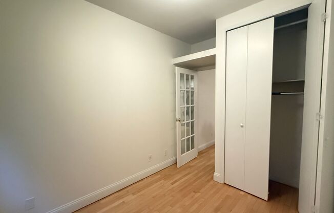 2 beds, 1 bath, 470 sqft, $4,795, Unit 3