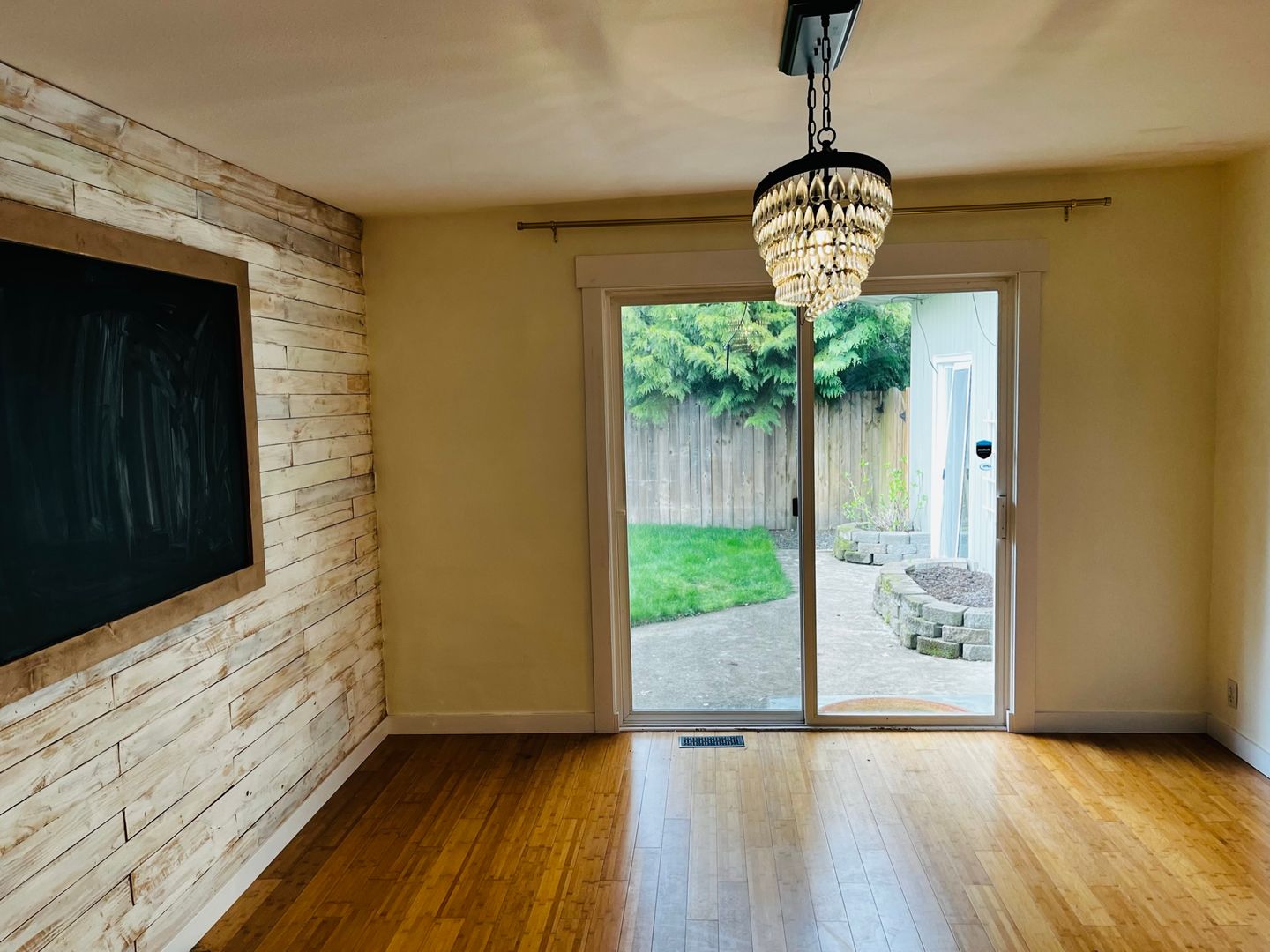 4 Bedroom East Bremerton with Large Yard