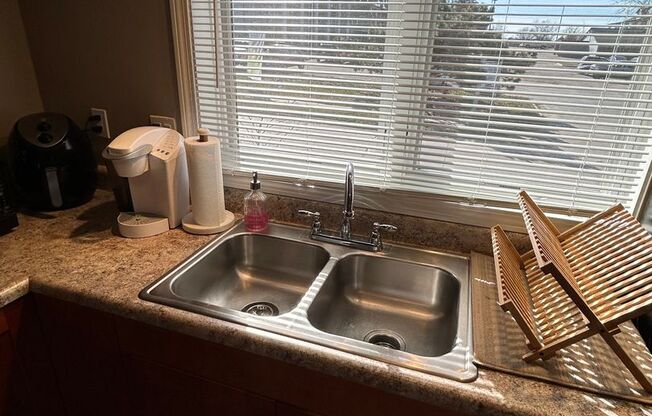 2 beds, 1.5 baths, 680 sqft, $949, Unit 8534