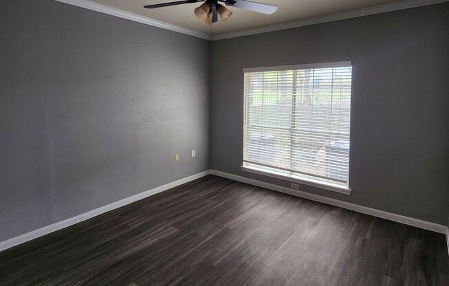 1 bed, 1 bath, 802 sqft, $1,495, Unit 710-u