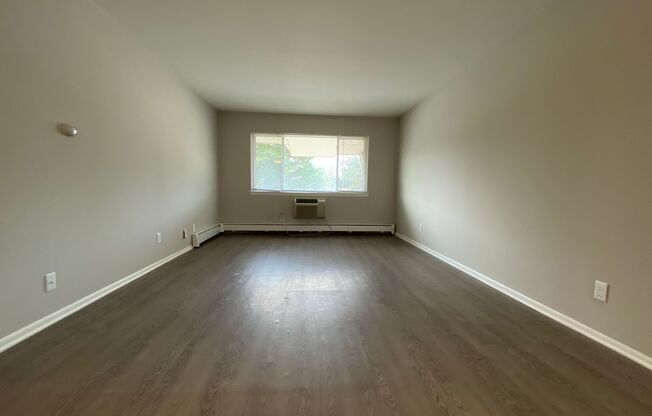 College Manor Apartments