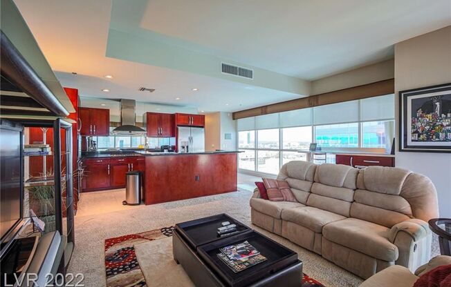 2 beds, 2 baths, $4,250, Unit # 1112