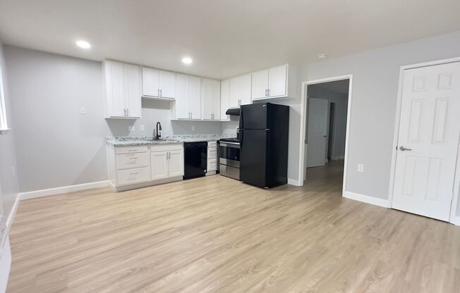 1 bed, 1 bath, 495 sqft, $1,129, Unit F4