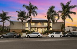Gorgeous & Bright 1BR/1BA Condo in Gated Community – Available Now! - MOVE IN SPECIAL
