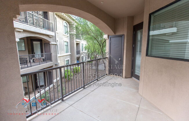 3 beds, 2 baths, 1,335 sqft, $2,700, Unit 2070