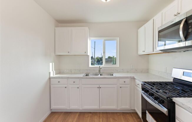 1 bed, 1 bath, $1,850, Unit 20