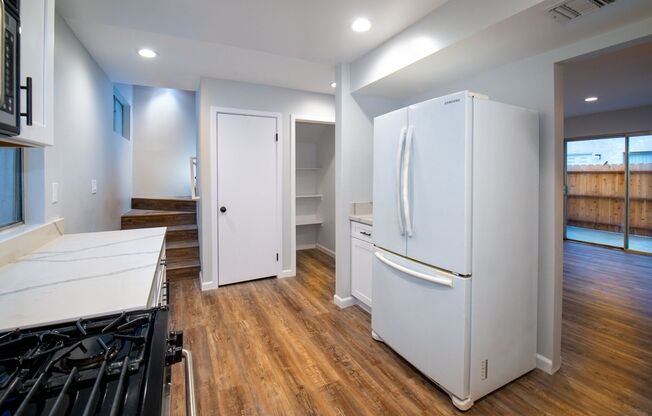 Fully Remodeled Townhouse in Gated Gardena Community