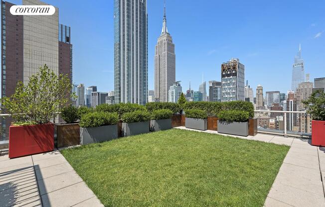 1 bed, 1 bath, 792 sqft, $6,700, Unit 9D