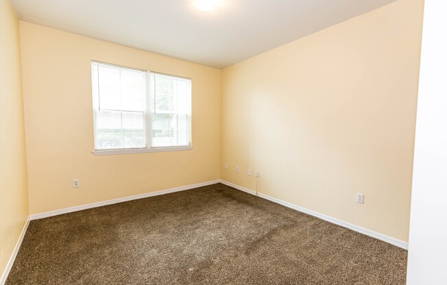 2 beds, 1 bath, $1,599, Unit Unit 106